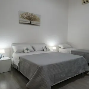 Martins Apartament Appartement Palerme